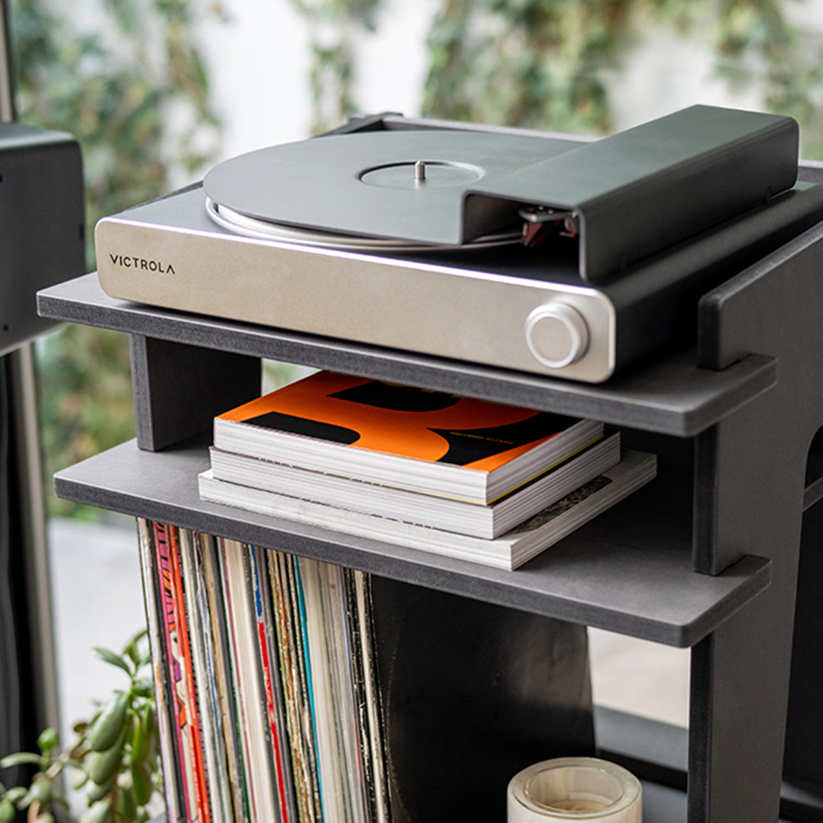 Stream Carbon WiFi and Bluetooth Turntable (Works with Sonos)