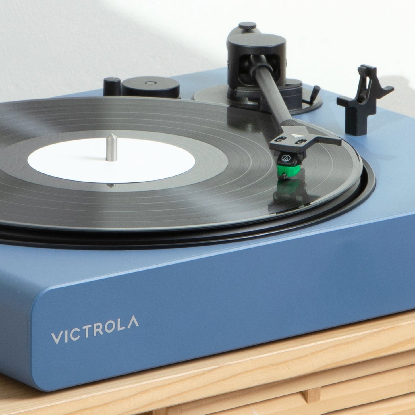 Stream Onyx WiFi and Bluetooth Turntable (Works with Sonos)